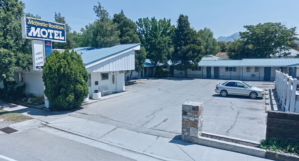 Majestic Rockies Motel Property